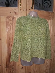 Elegant Green Lace Top
