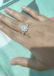 💎 925 Sterling Silver Oval Sparkle Ring