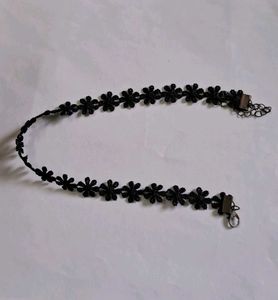 combo of black chokers