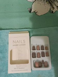 DIY Press-On Nails