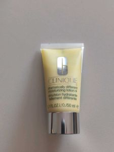 Clinique Dramatically Different lotion+