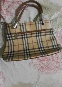 Handbag