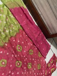 Beautiful Pink &amp; Green Kurta Set
