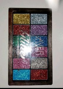 Aver Beauty Glitter Eyeshadow Palette