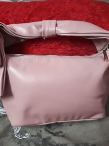 myglamm Bow Handbag