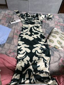 Unique Green & Cream Bodycon Dress