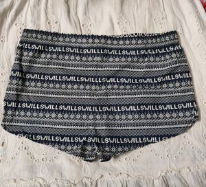 319RS Jack Wills Shorts