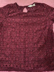 Chic Burgundy Lace Top