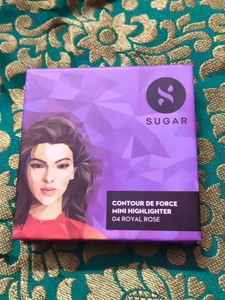 SUGAR Cosmetics Contour De Force Mini Highlighter