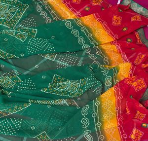 Beautiful Green Red &amp; Yellow Bandhani Print Ethnic