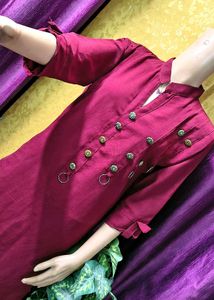 Stylish Magenta Kurti with Unique Button Detail