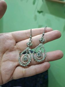 Elegant Rhinestone Drop Pendant with earrings