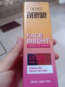 Renee Everyday Brightening Cream