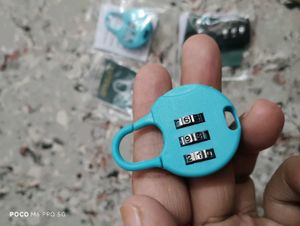 zipper Lock with Carabiner pek of 4
