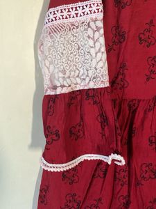 Maroon Printed Kurta with White Lace