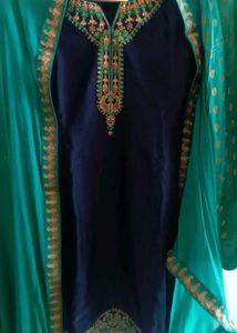 Elegant Navy Blue Kurta Set with Teal Dupatta