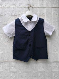 New with tag Chic Navy Blue Vest Top