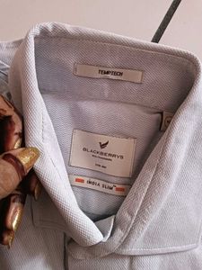 Men's Classic Button-Down Shirt(new)