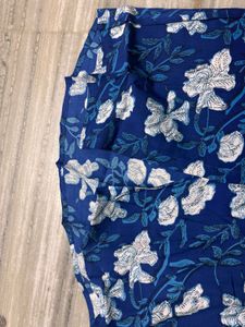 Elegant Blue Floral Kurta Set