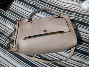Chic Blush Pink Handbag with Detachable Strap