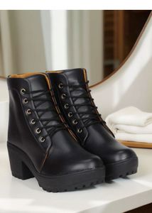Chic Black Ankle Boots