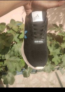 Adidas Men's Black Sneakers Size UK 9