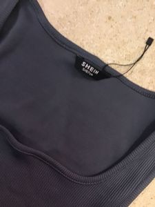 Stylish Ribbed Cropped Tank Top