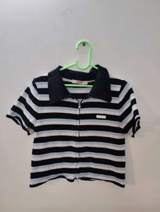 Y2K Striped Zip-Up Polo Shirt✨