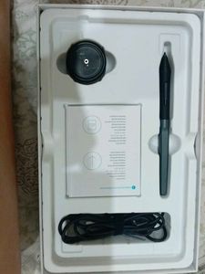 Huion Inspiroy H640P Pen Tablet