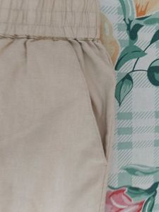 Cream coloured Cropped Trousers