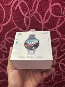 BeatXp evoke neo silver smart watch.