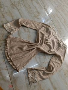 Elegant Beige Lace Trim Longsleeve Top
