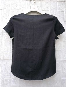 New with tag Chic Black Embroidered T-Shirt