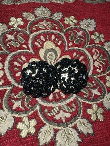Sparkling Black Beaded Stud Earrings