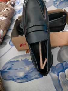 h and m Classic Black Loafers cost 4k