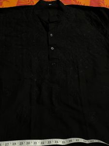 Men’s Black Embroidered Kurta
