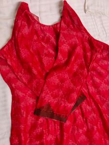 Women Red Tussar Silk Printed Kurta