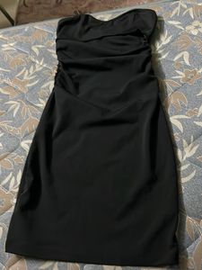 Chic Black Strapless Ruched Dress