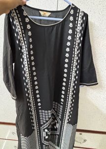 Stylish Black Kurta with White Embroidery