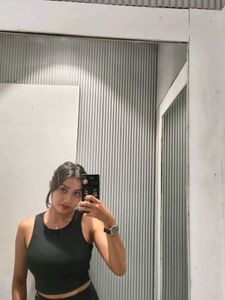 Sleek Black Ribbed Tank Top