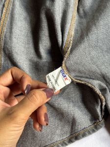 Sleeveless Grey Denim vest