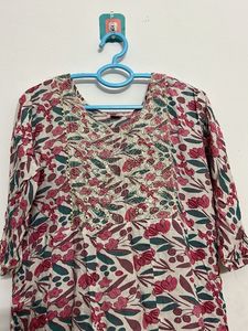 Bohemian Floral Embroidered Kurta