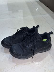Nike Air Max AP Running Shoes UK 7