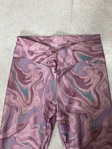 Marbled Print gym tights