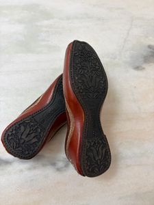 Elegant Women's Jutti Footwear