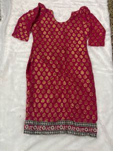Elegant Pink & Gold Kurta