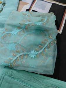 🩵pakistani suit set with sequence dupatta work