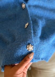 WINTER WEAR Chic Blue Cropped Cardigan