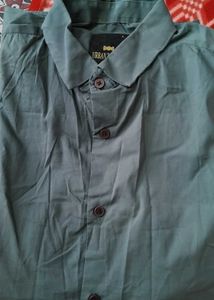 Classic Men's Button-Down Shirt