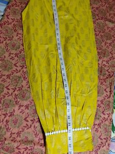 dark Yellow Printed Kurta Set leanth 37